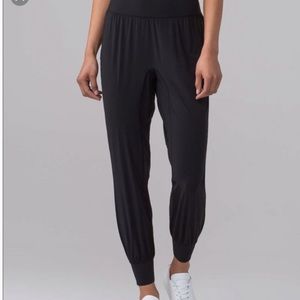 Lululemon Sun Setter Jogger
